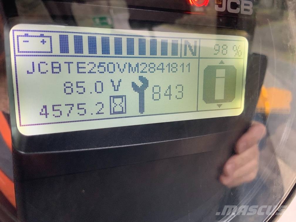 JCB TLT30-19 E Teleskopiskie manipulatori