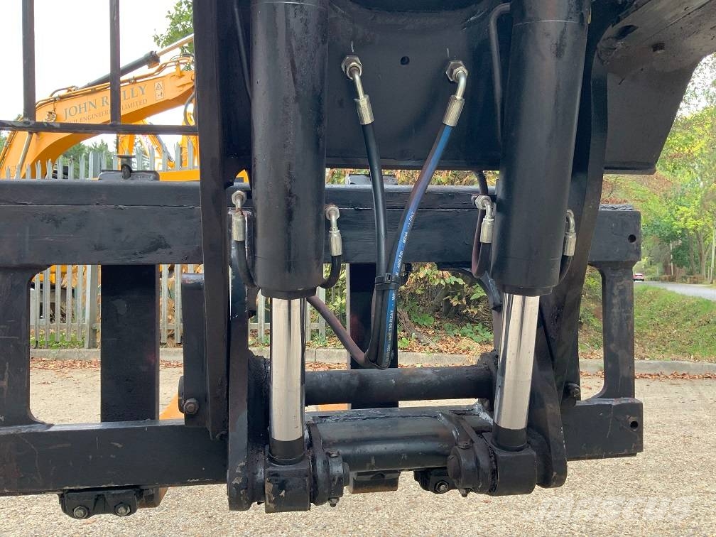 JCB TLT30-19 E Teleskopiskie manipulatori