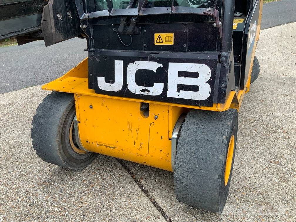 JCB TLT30-19 E Teleskopiskie manipulatori