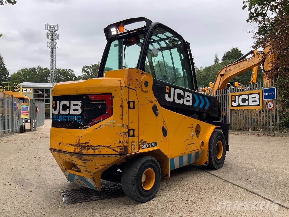 JCB TLT30-19 E Teleskopiskie manipulatori