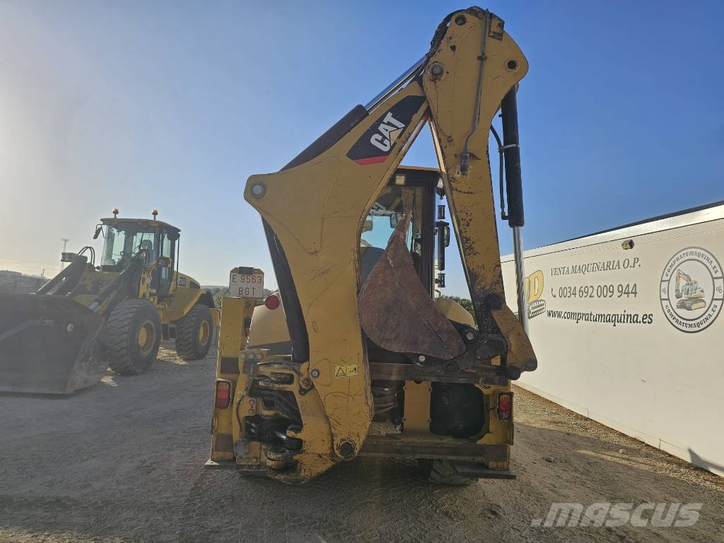 CAT 432 F Retrocargadoras