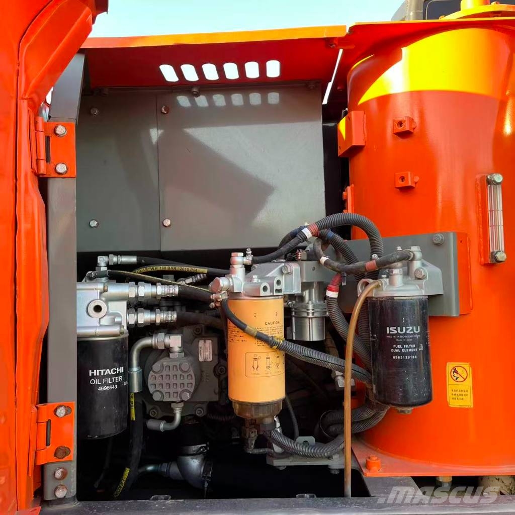 Hitachi ZX 130 Lánctalpas kotrók