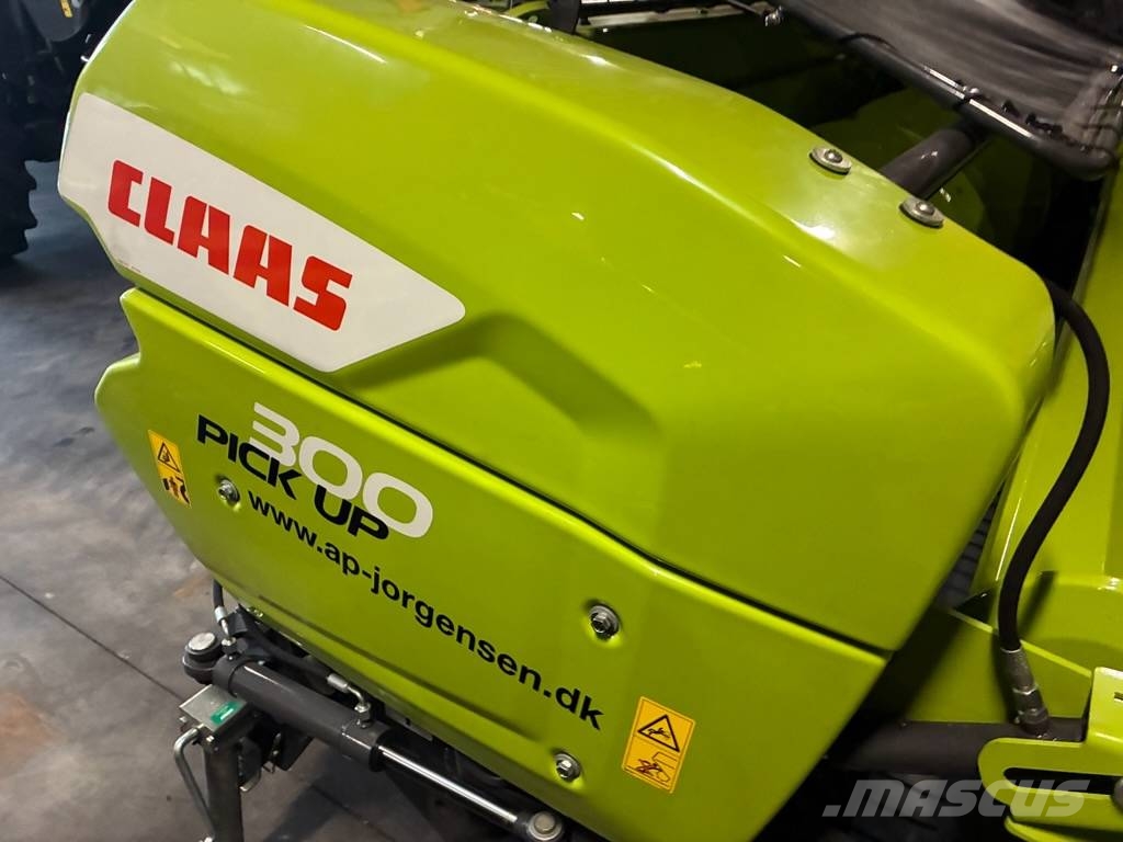 CLAAS PICK UP 300 Trince semoventi