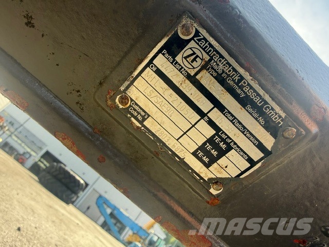 Zettelmeyer ZL 502 USED AXLES COMPLET محور العجلة