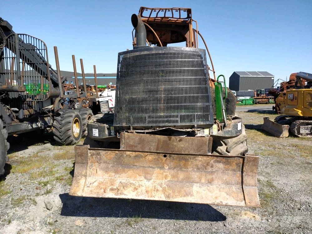 John Deere 1210 E Kuormatraktorit
