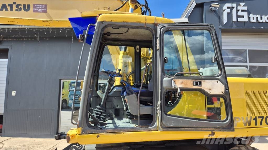 Komatsu PW170ES-6 - 1999 YEAR - 1X BUCKET Pelle sur pneus