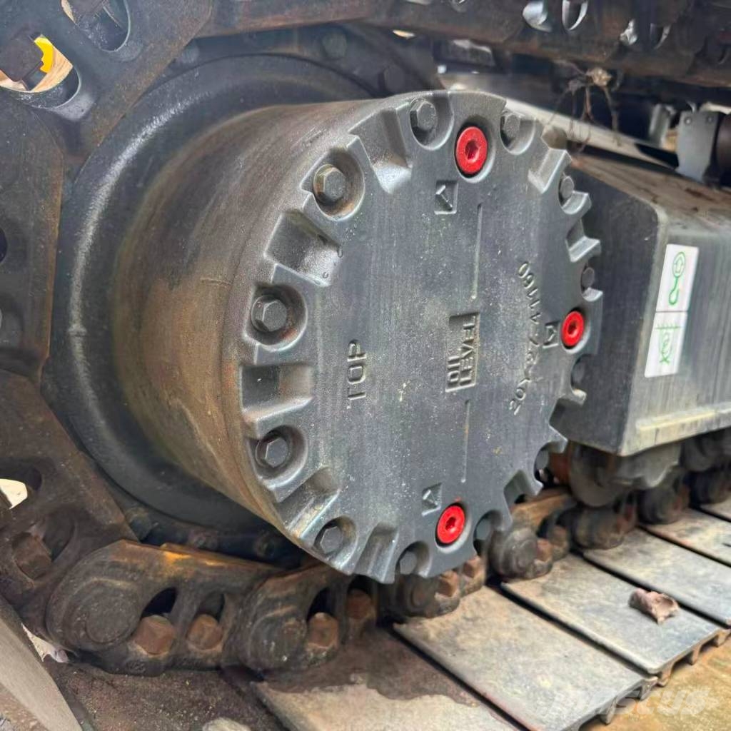 Komatsu PC 200-8 中型挖土機/掘鑿機/挖掘機 7t-12t