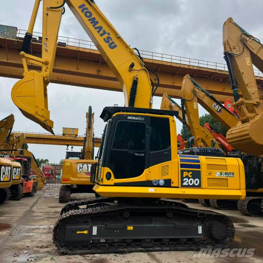 Komatsu PC 200-8 中型挖土機/掘鑿機/挖掘機 7t-12t
