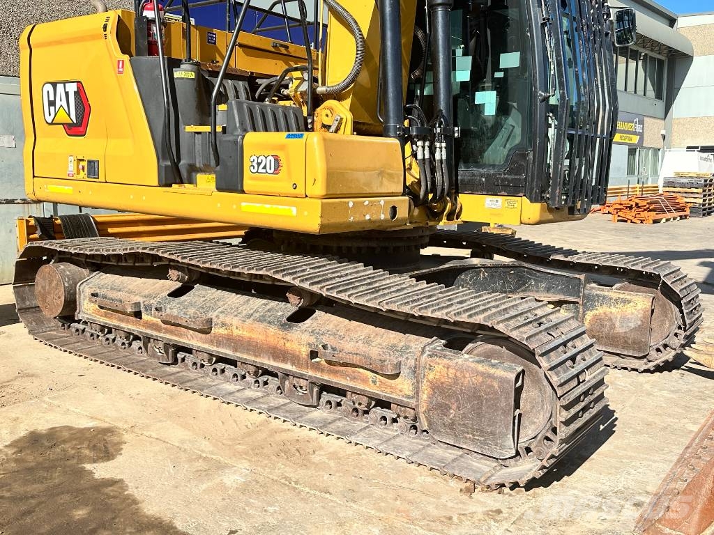 CAT 320 Crawler excavators