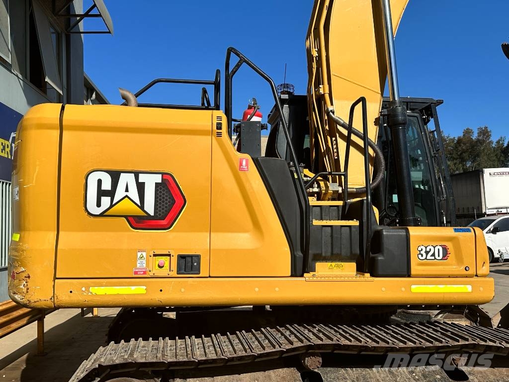CAT 320 Crawler excavators