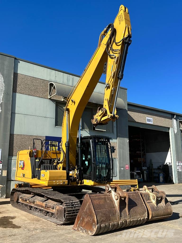 CAT 320 Crawler excavators