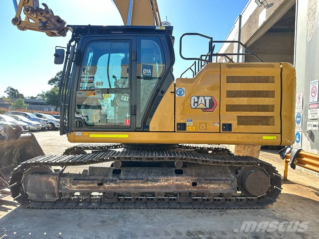 CAT 320 Crawler excavators