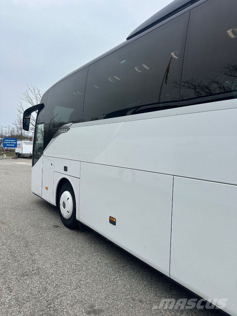 Setra 517 HD 长途公共汽车