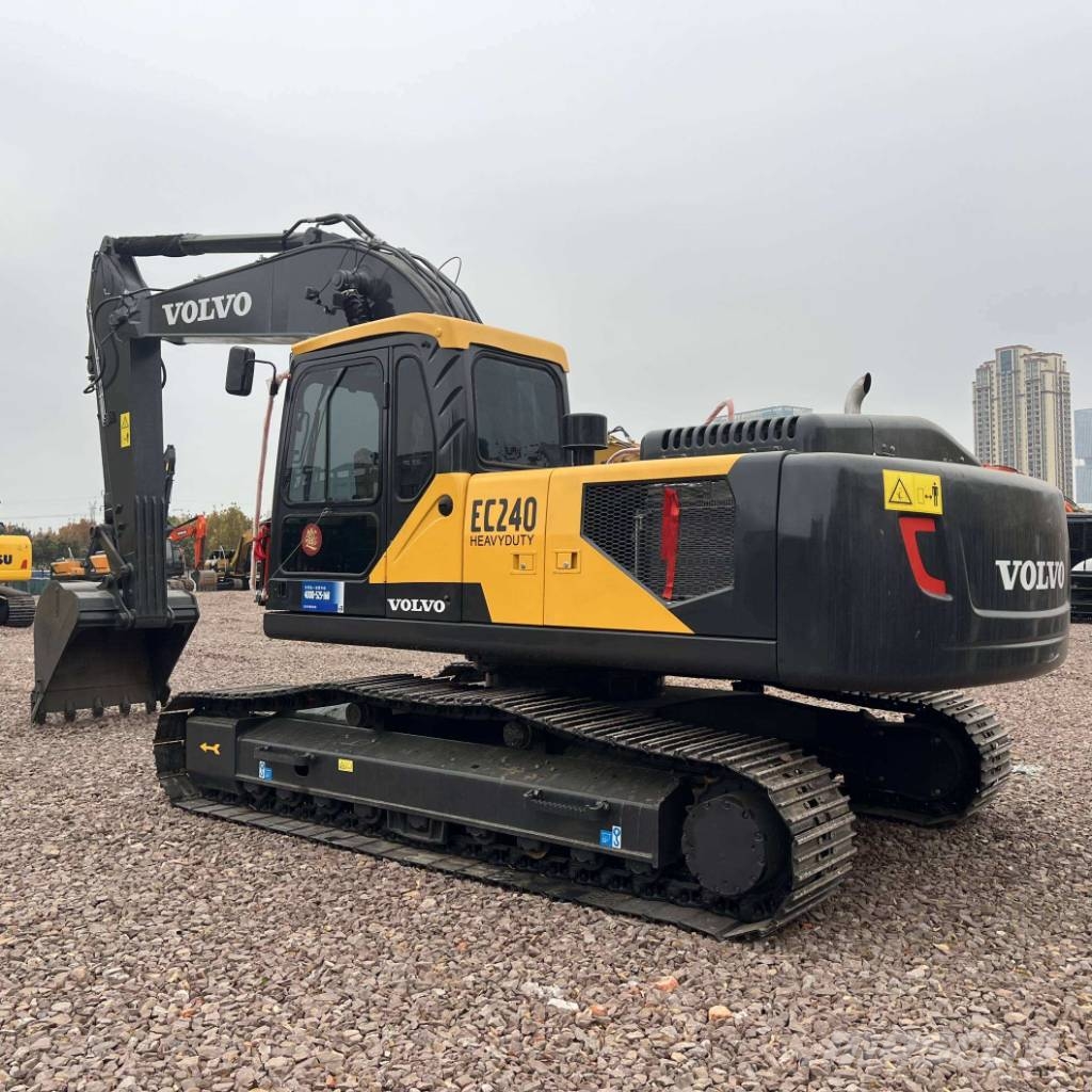 Volvo EC 240 Raupenbagger