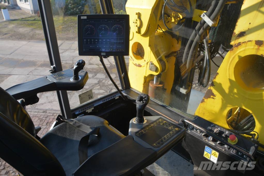 Atlas Copco Boomer WE3 C30 Povrchové vrtné súpravy