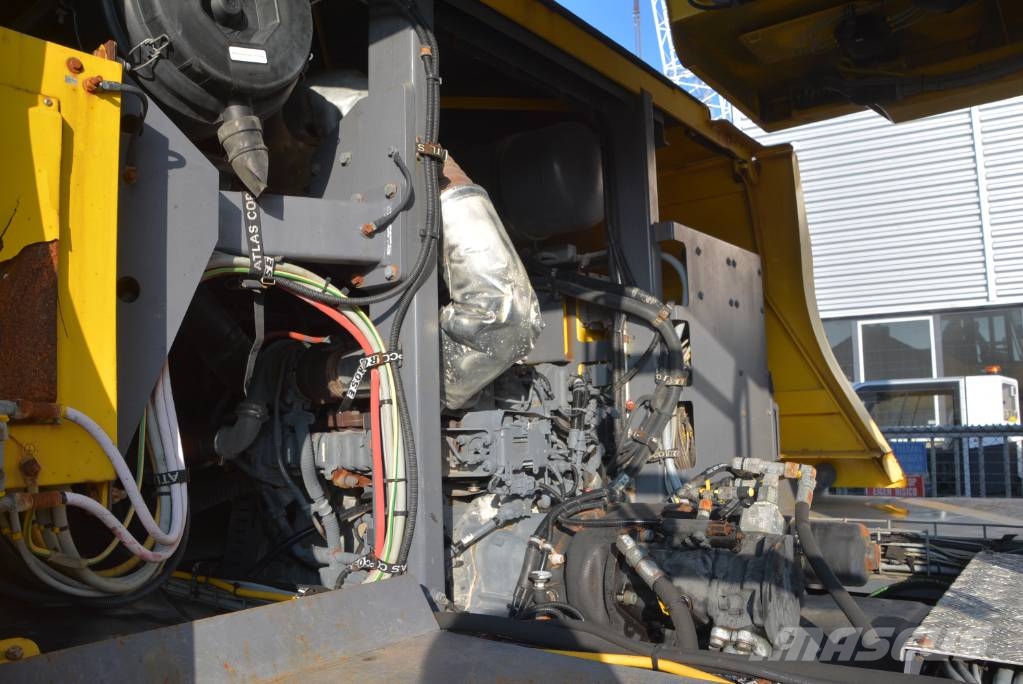 Atlas Copco Boomer WE3 C30 Povrchové vrtné súpravy
