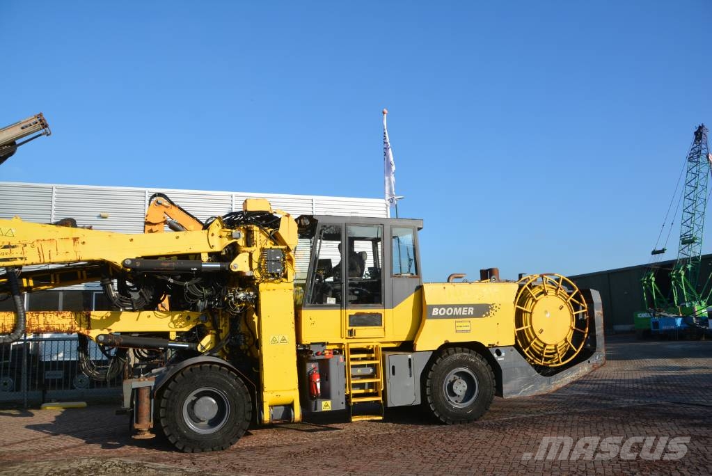 Atlas Copco Boomer WE3 C30 Povrchové vrtné súpravy