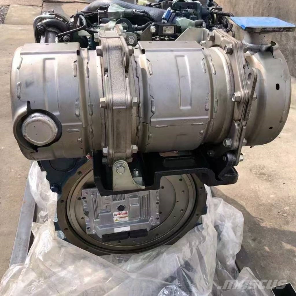 Kubota V 2607  Tractor engine محركات