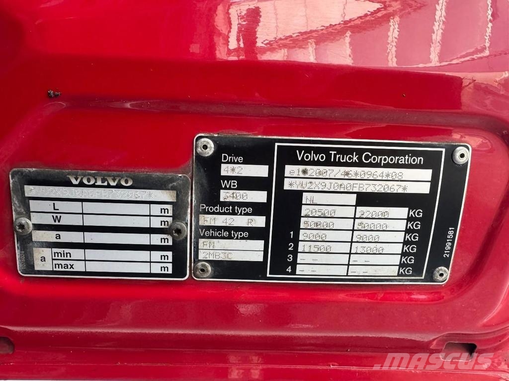 Volvo FM 330 4X2 EURO 6 + HYVA SKIPLOADER Скиповые погрузчики