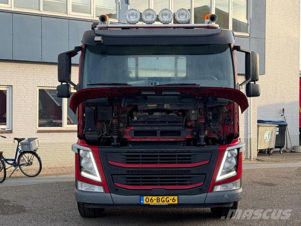 Volvo FM 330 4X2 EURO 6 + HYVA SKIPLOADER Скиповые погрузчики