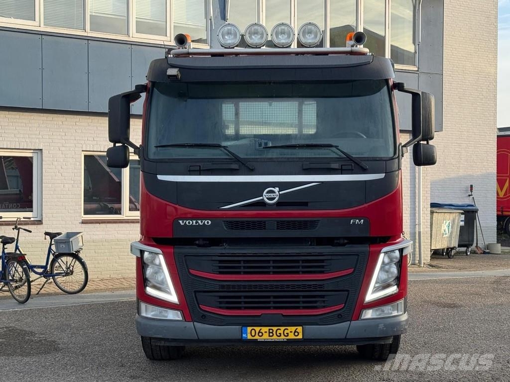 Volvo FM 330 4X2 EURO 6 + HYVA SKIPLOADER Скиповые погрузчики