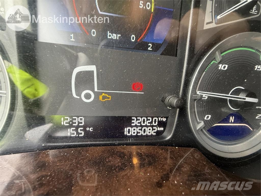 DAF FAN XF530Z Sanduk kamioni