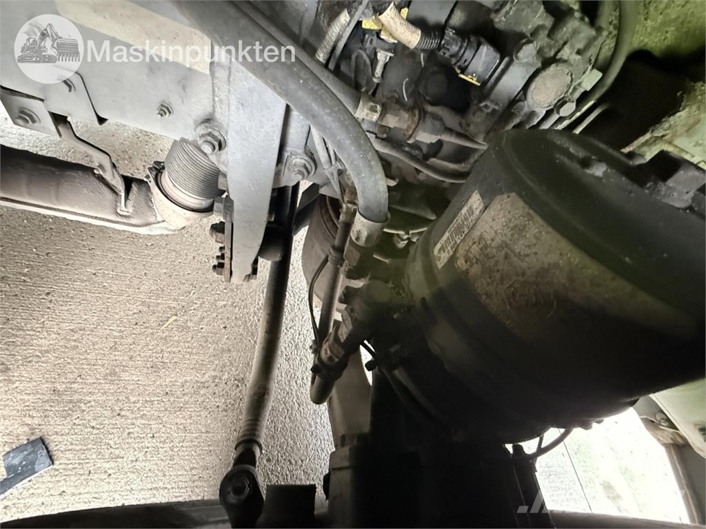 DAF FAN XF530Z Sanduk kamioni