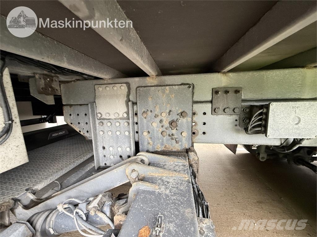 DAF FAN XF530Z Sanduk kamioni