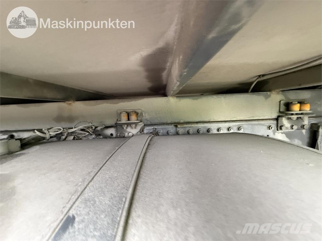 DAF FAN XF530Z Sanduk kamioni