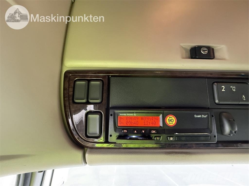 DAF FAN XF530Z Sanduk kamioni