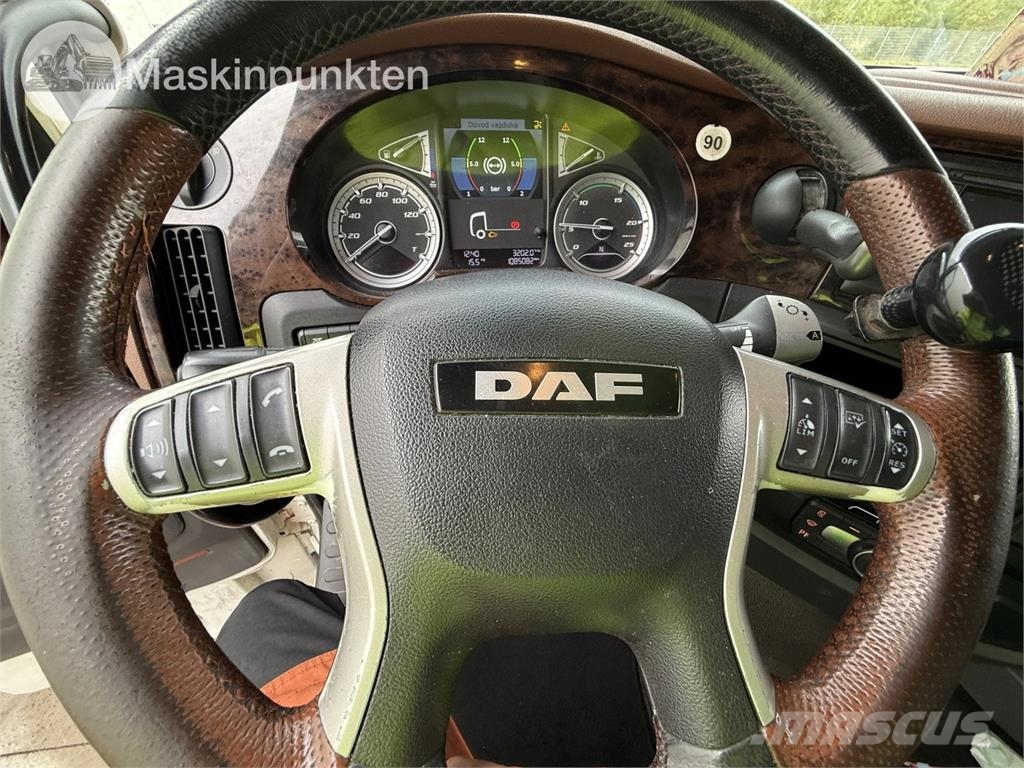 DAF FAN XF530Z Sanduk kamioni