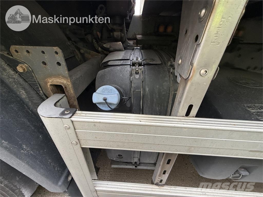 DAF FAN XF530Z Sanduk kamioni