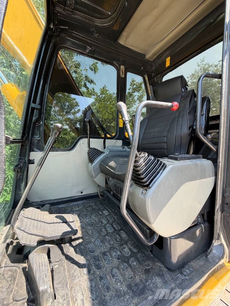 Komatsu PC 60 Εκσκαφείς με ερπύστριες