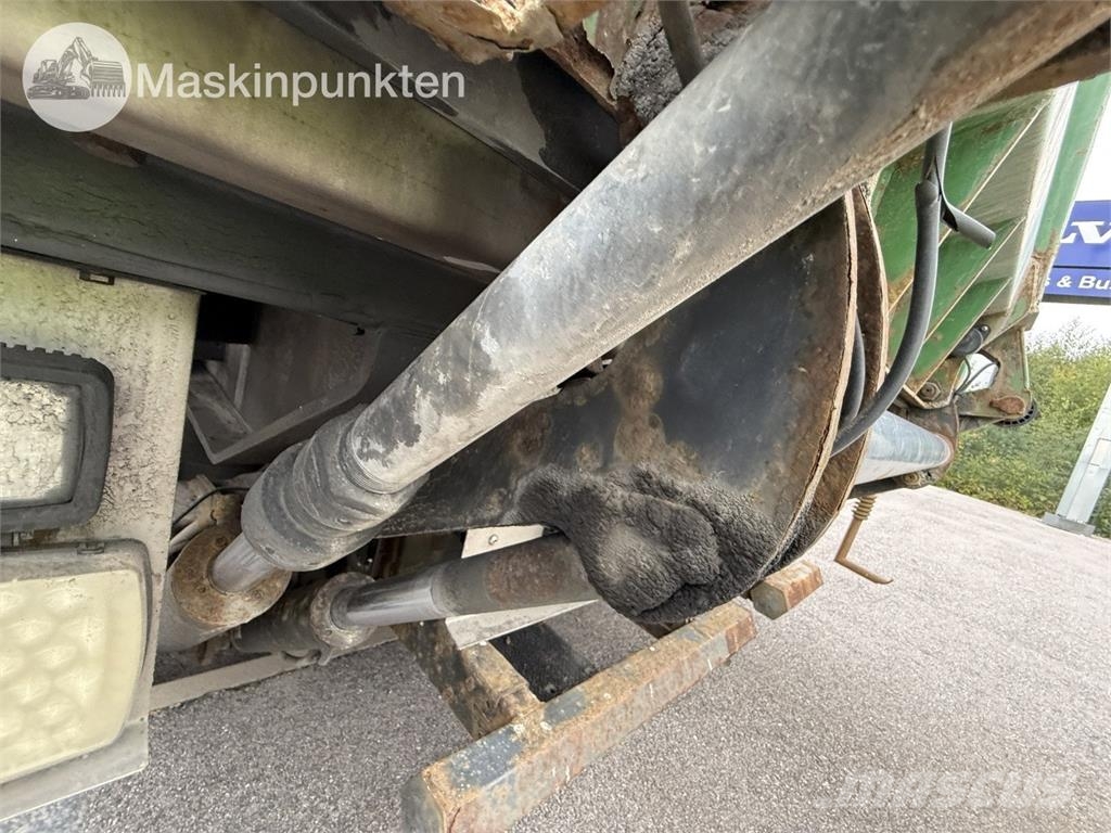 Lagab 5127-3-T Umpikoriperävaunut