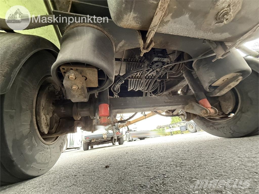 Lagab 5127-3-T Umpikoriperävaunut