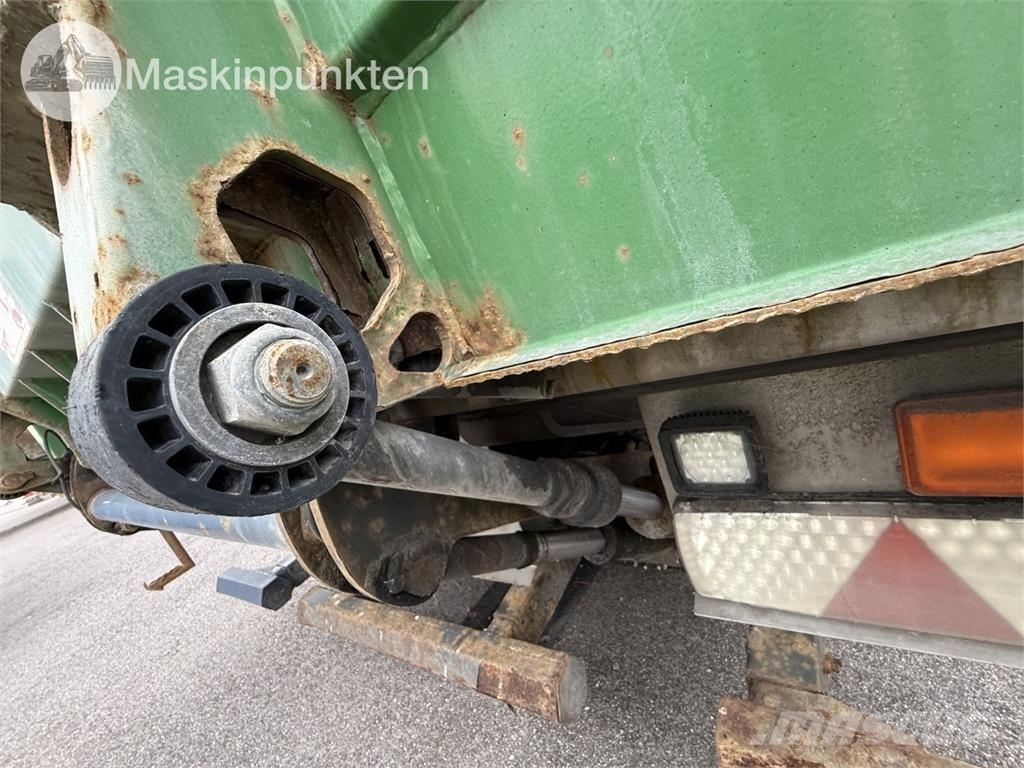 Lagab 5127-3-T Umpikoriperävaunut