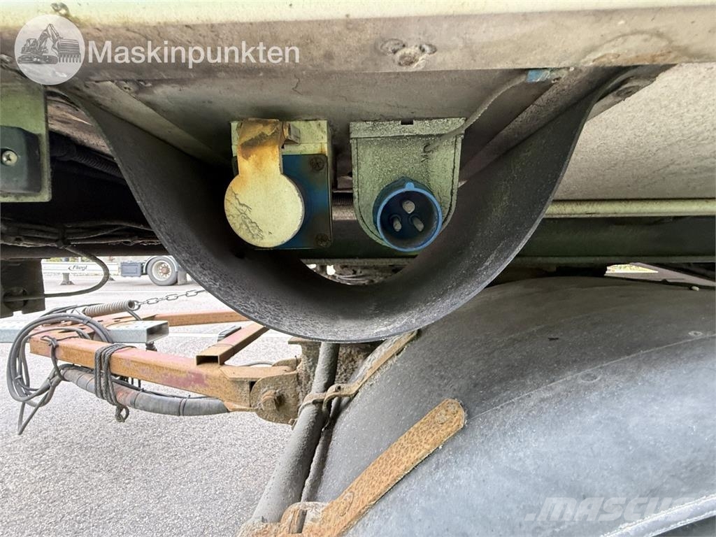 Lagab 5127-3-T Umpikoriperävaunut