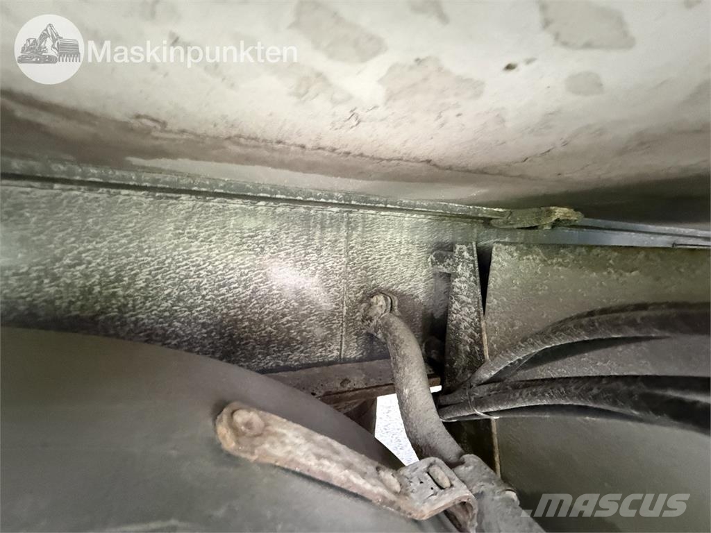 Lagab 5127-3-T Umpikoriperävaunut