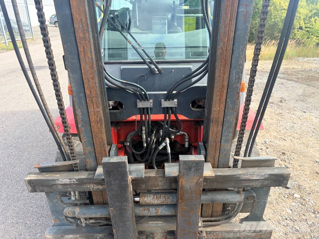 Kalmar DCD 40-5H Dieseltrukit