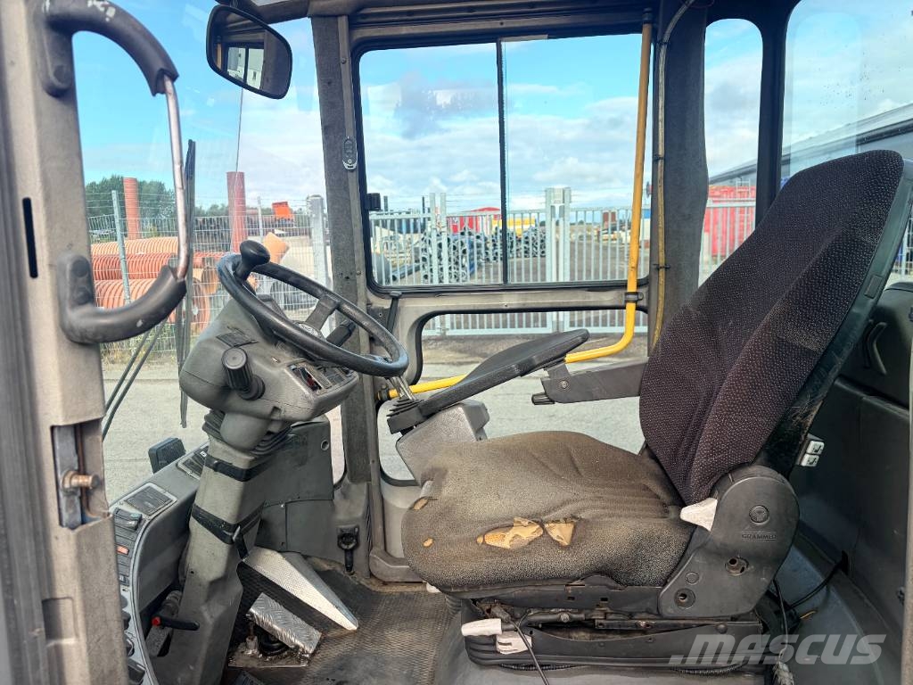 Kalmar DCD 40-5H Dieseltrukit