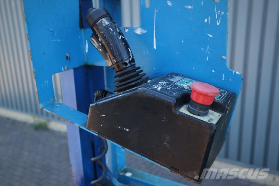 Genie GS4069DC Electric, 14m Working Height, 363kg Capac Scissor lifts