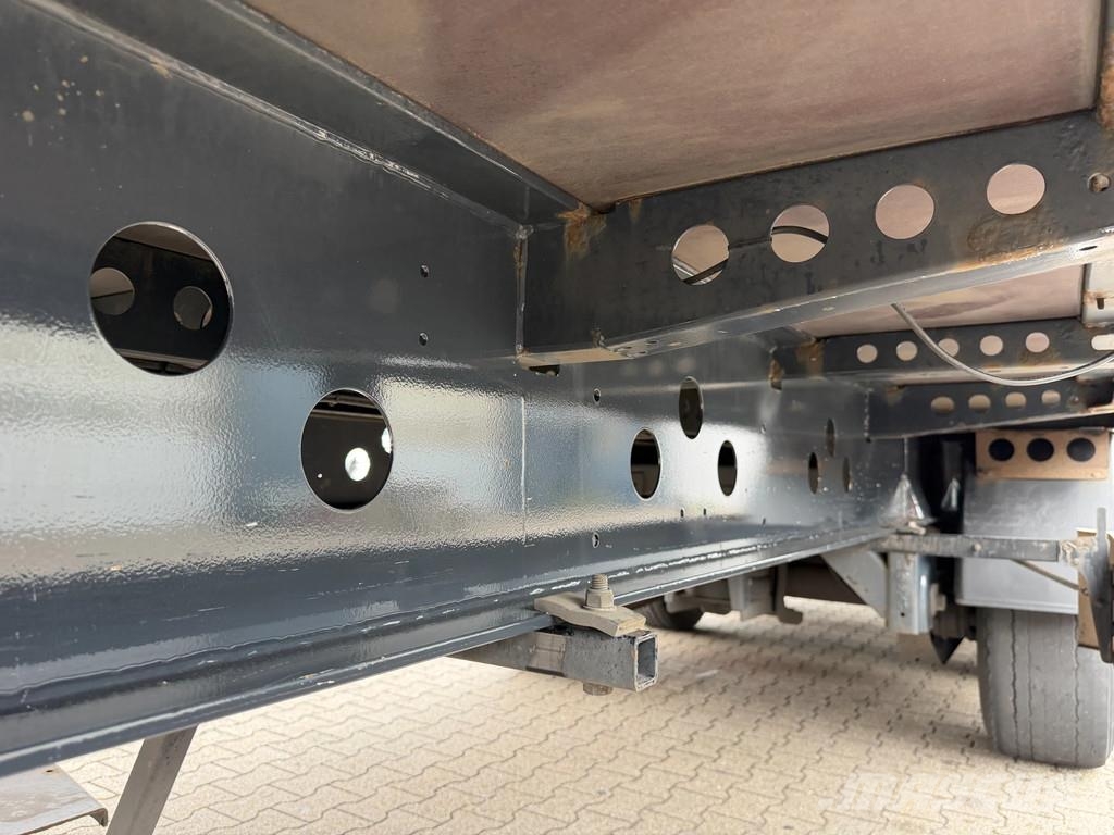 Wielton Schuifzeil-Dak / SAF-Disc / Lift-As *Apk* Curtainsider semi-trailers