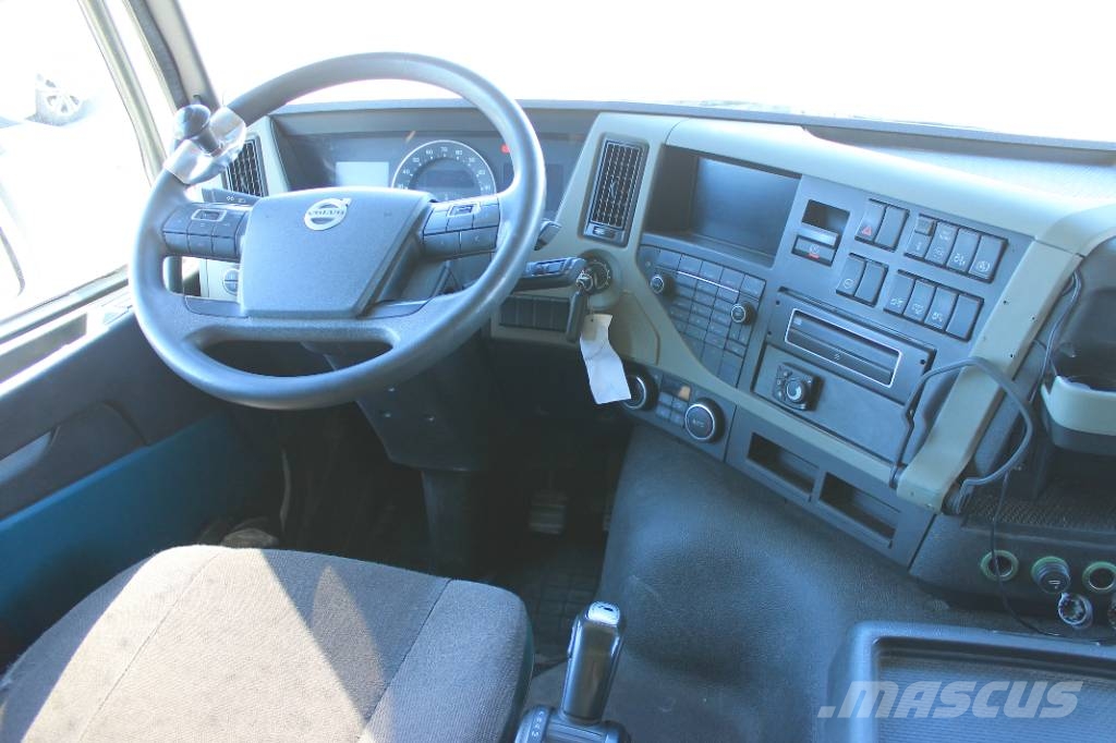 Volvo FM 340 Camiones con caja de remolque