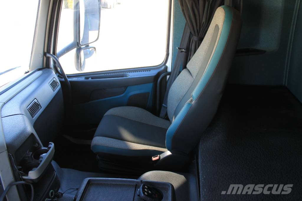 Volvo FM 340 Camiones con caja de remolque