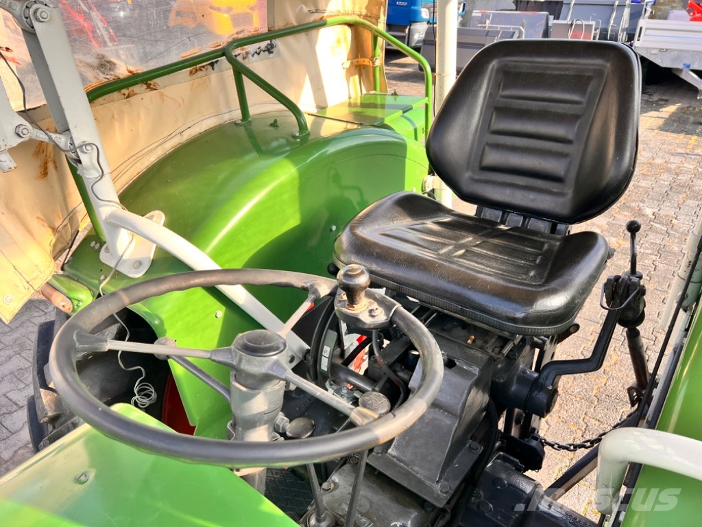 Fendt Farmer 2 Traktorji