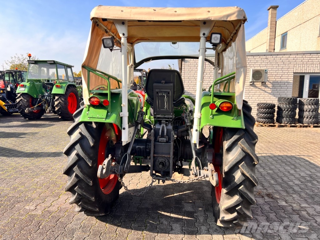 Fendt Farmer 2 Traktorji