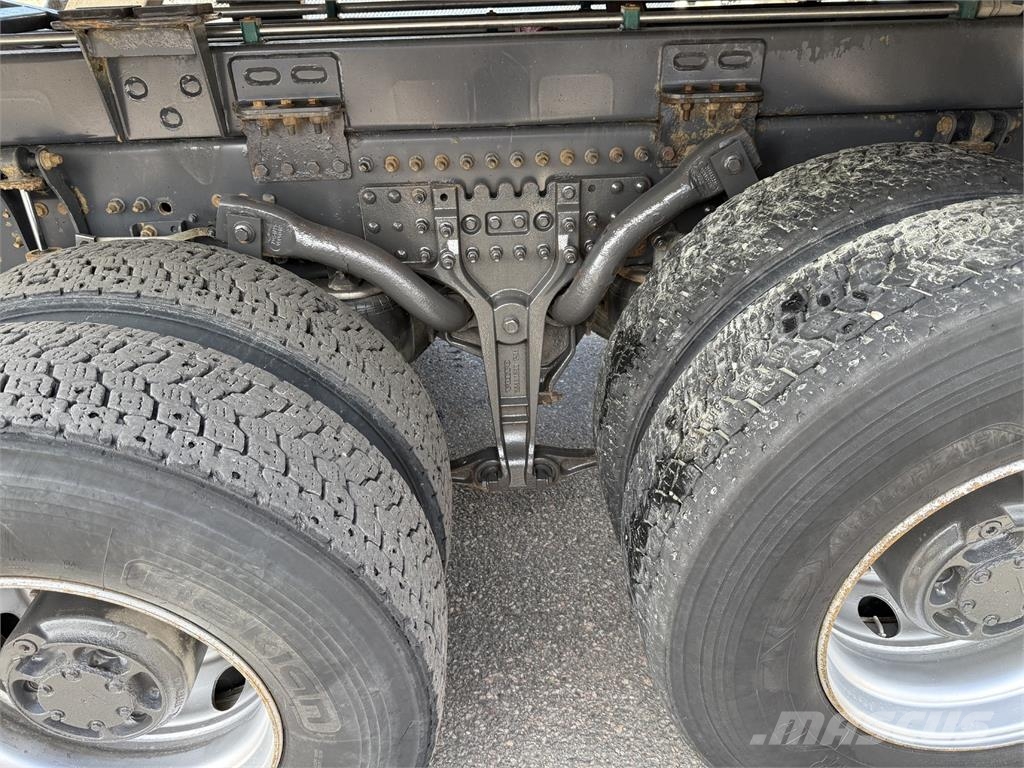 Volvo FH540 8X4 Sklápače