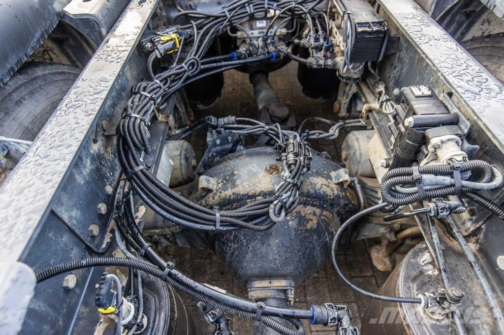 Scania G450 XT + Mixer PTO Tegljači