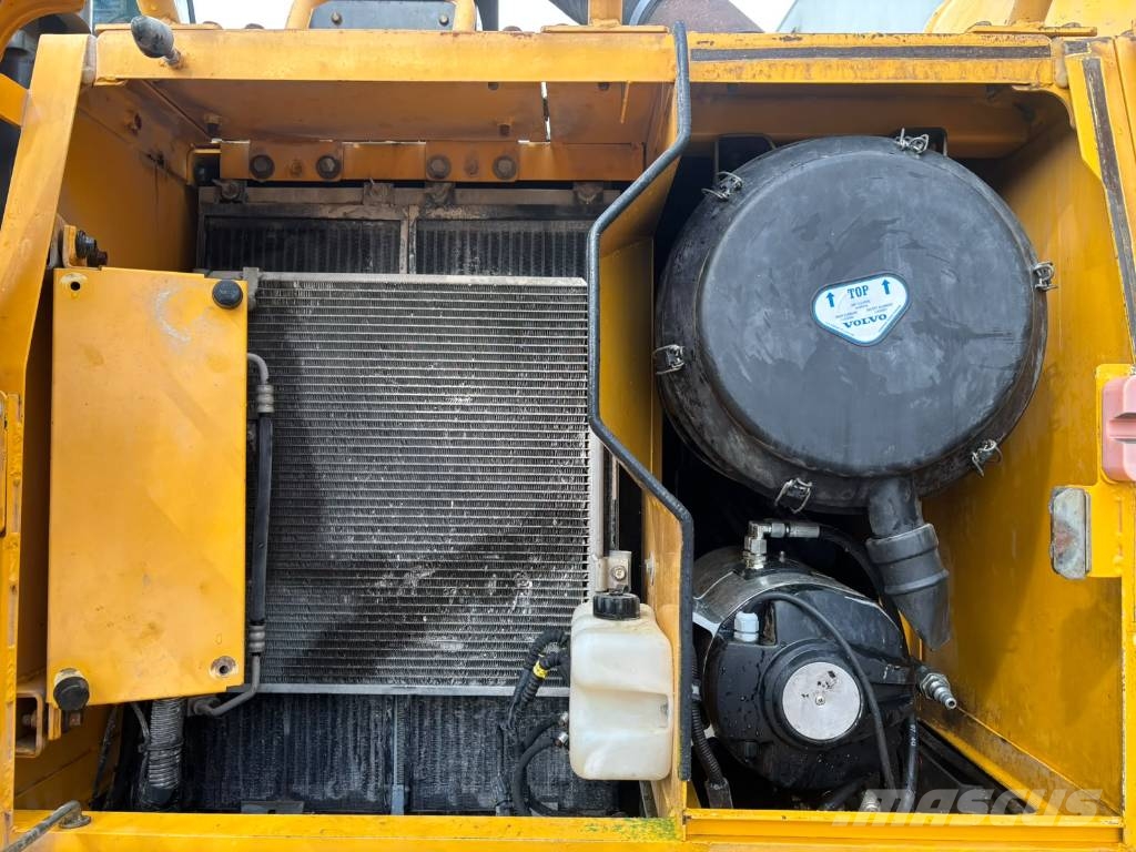 Volvo EC 360 C L Raupenbagger
