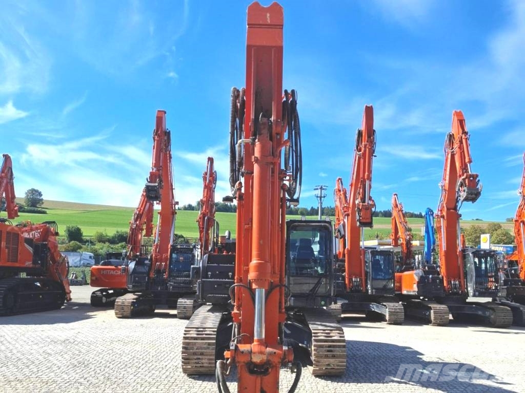 Hitachi ZX 300 LCN-7 Telakaivukoneet